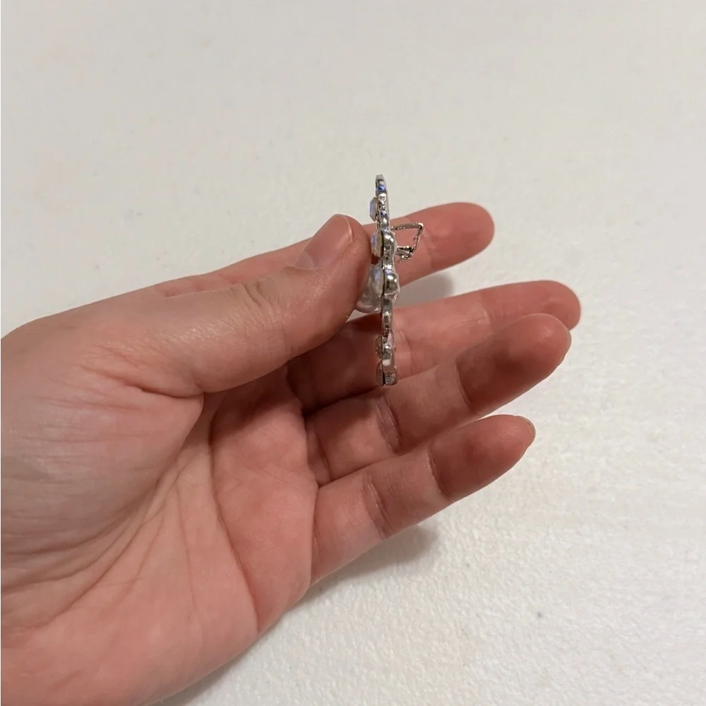Cute Silver and Pearl Brooch
